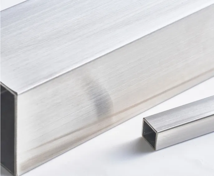 ヘアライン（HL）